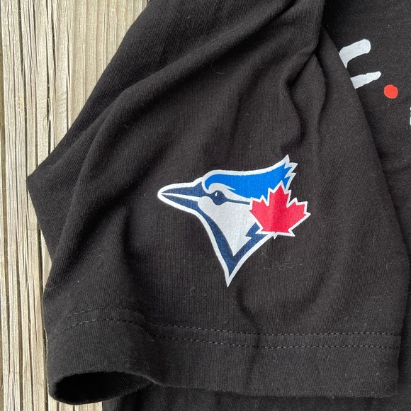 Friends Sitcom Toronto Blue Jays T-Shirt 8/12 Size XL Stadium Give Away. - Picture 4 of 5